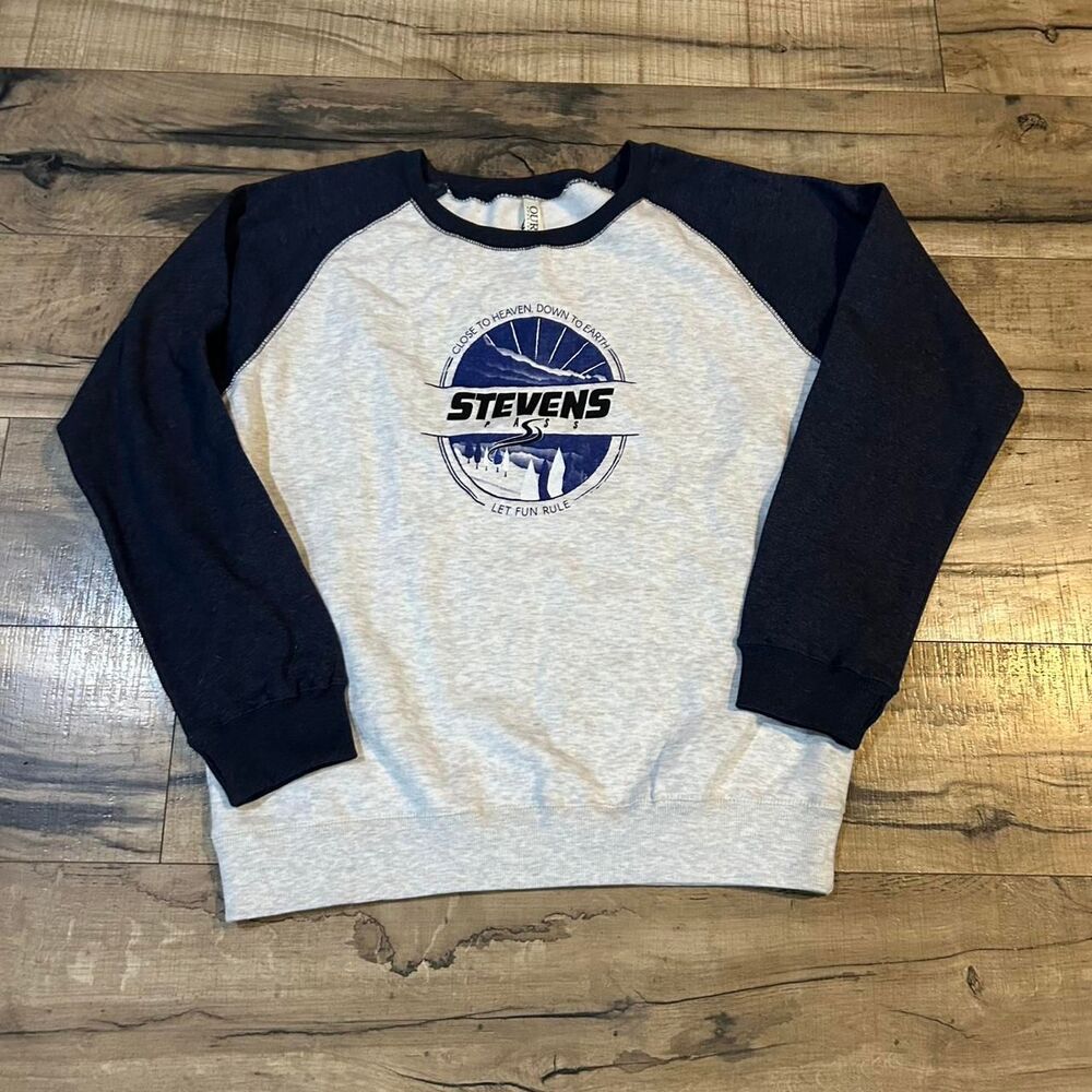 Unbranded Men's Grey and Navy Sweatshirt